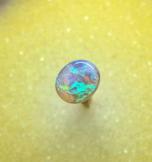 A1076 - Bright round cut flashy ring stone