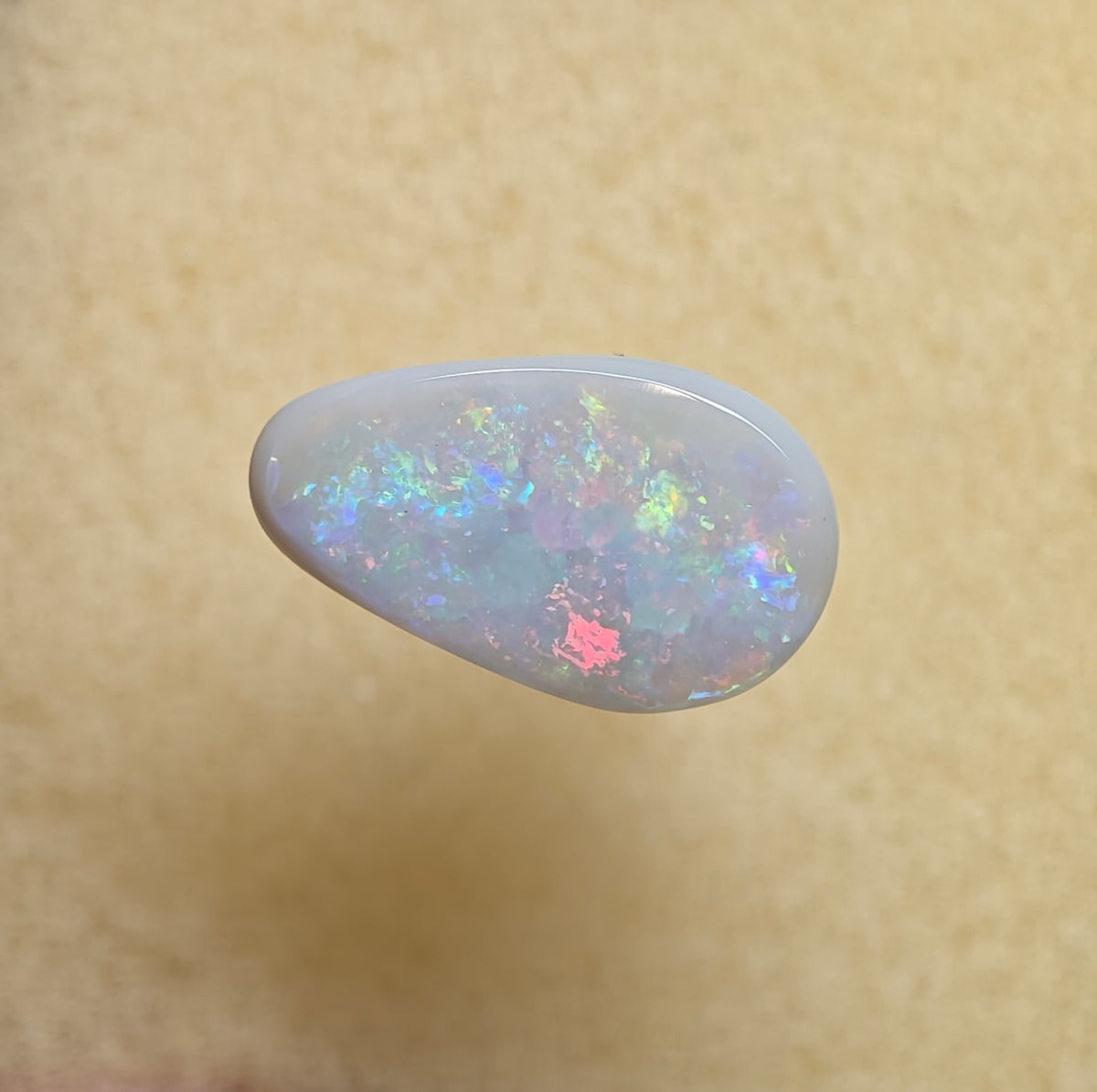 A1082 - Drop cut gentle glimmer