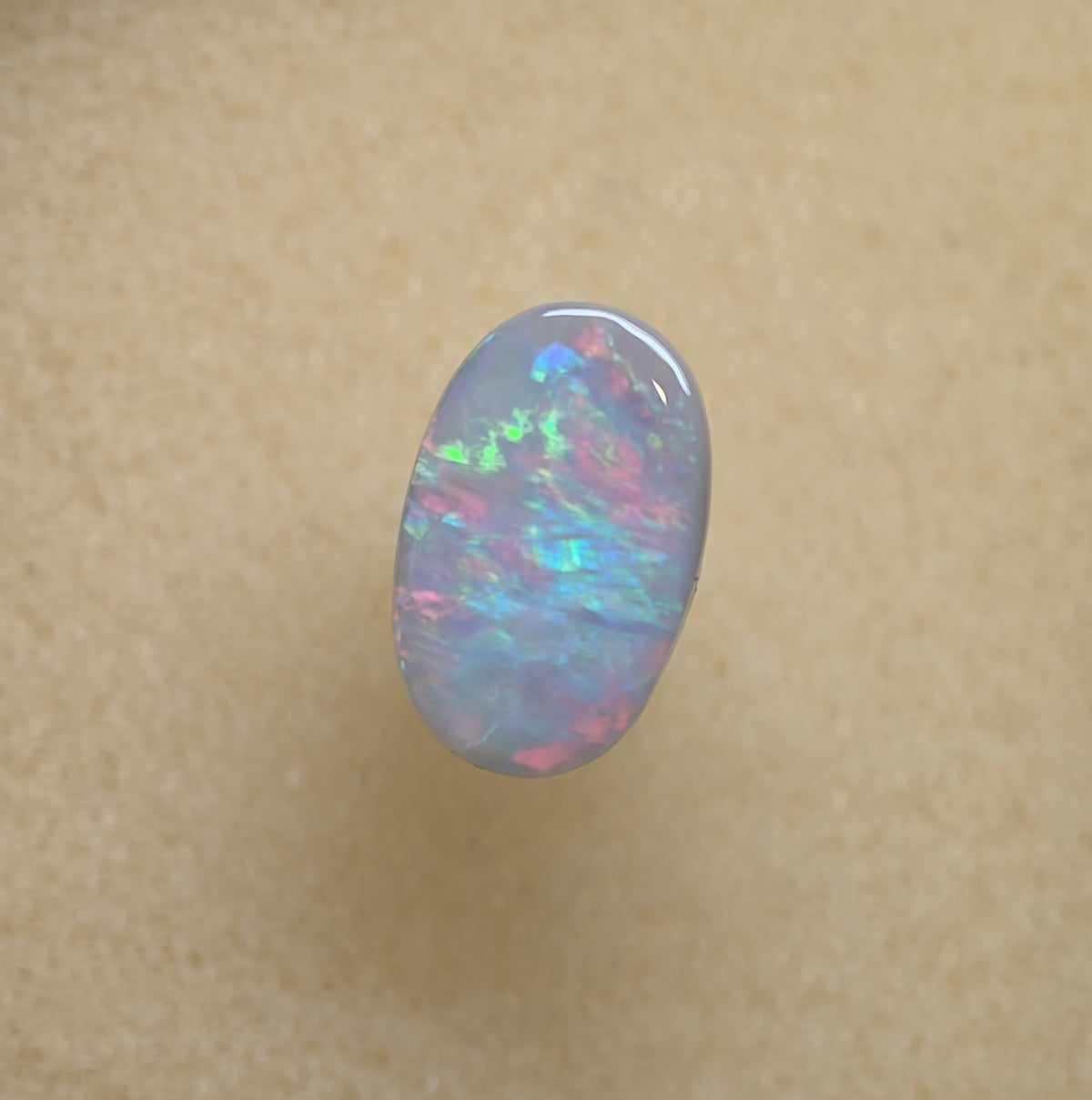 A1085 - Oval cut bright & bold