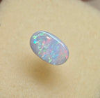 A1085 - Oval cut bright & bold