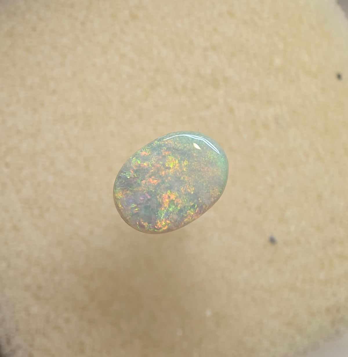 A1089 - Dark mossy pattern oval cut