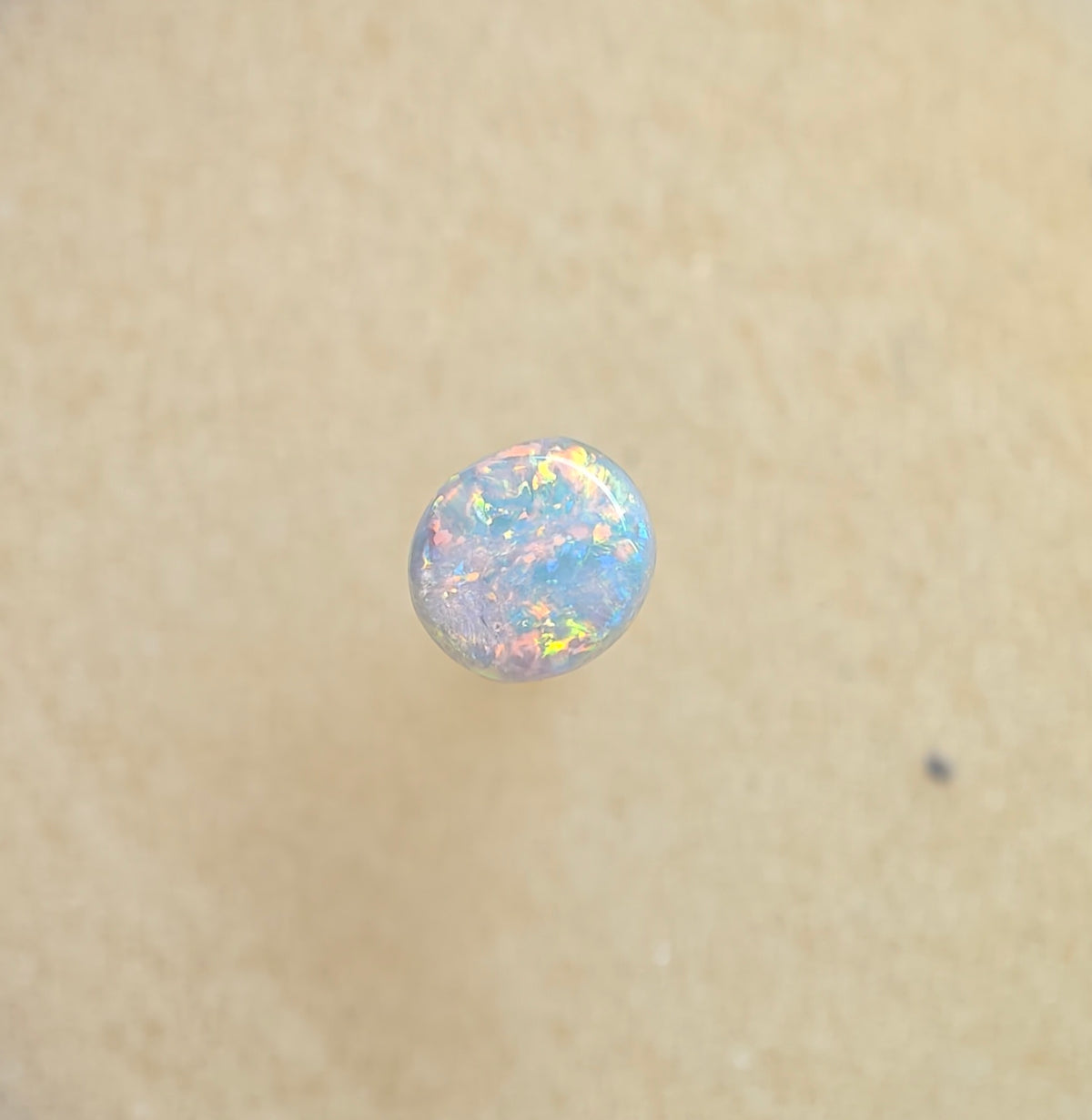 A1090 - Bright little button
