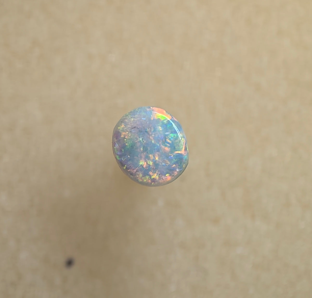 A1090 - Bright little button