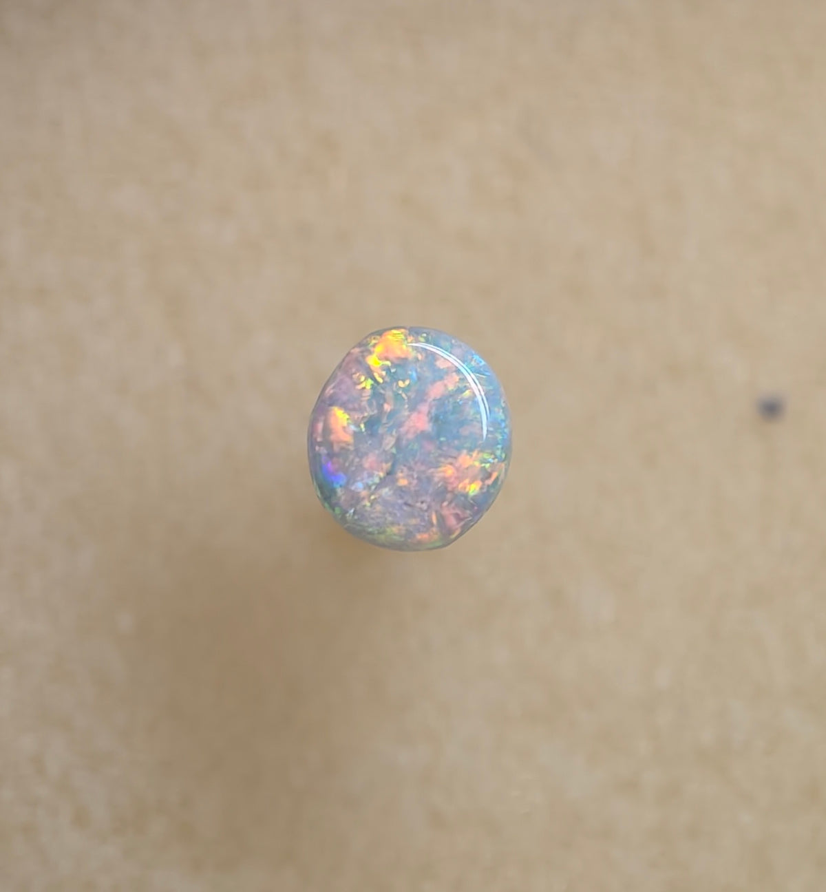 A1090 - Bright little button