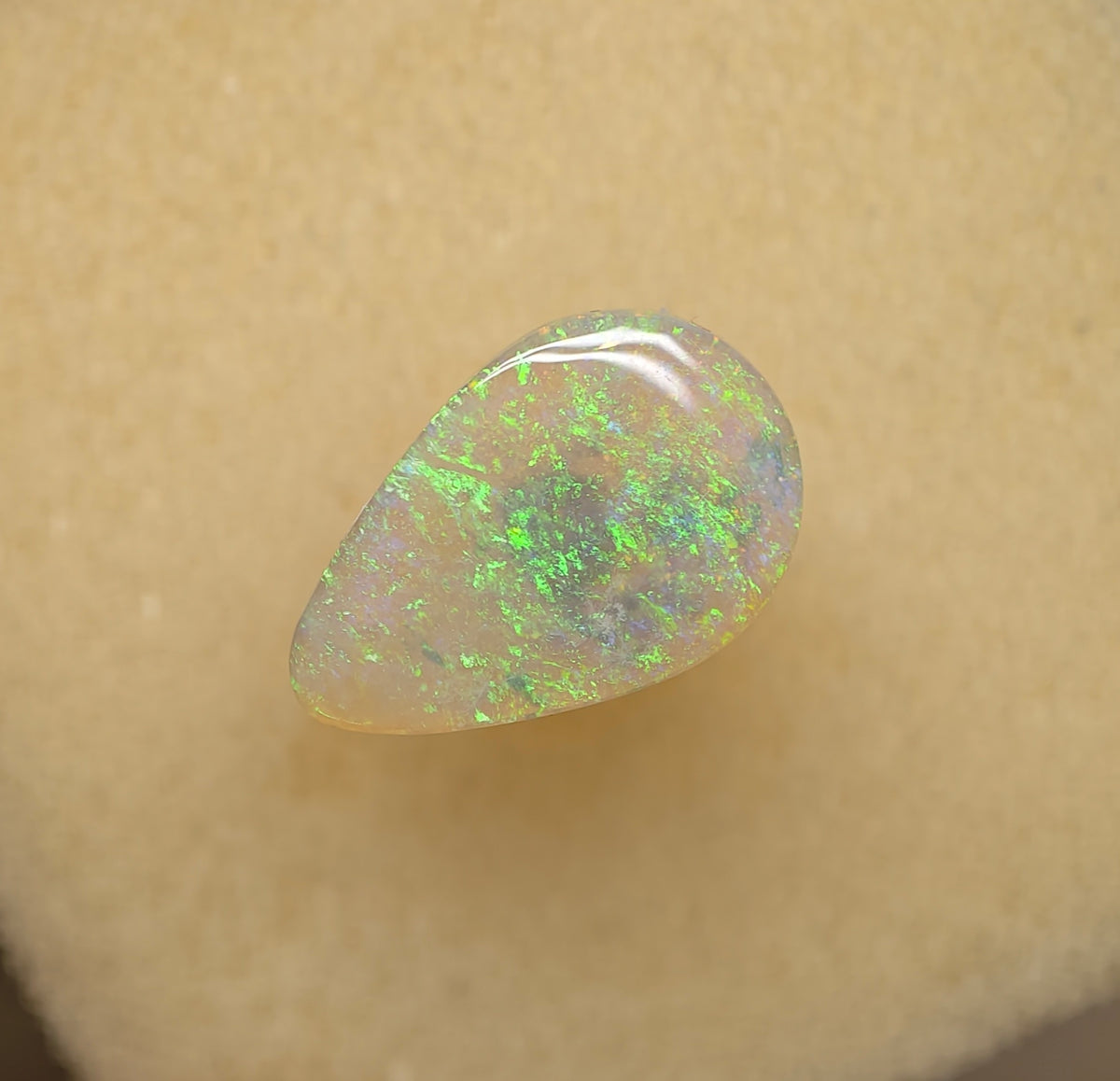 A1094 - Drop cut moss pattern