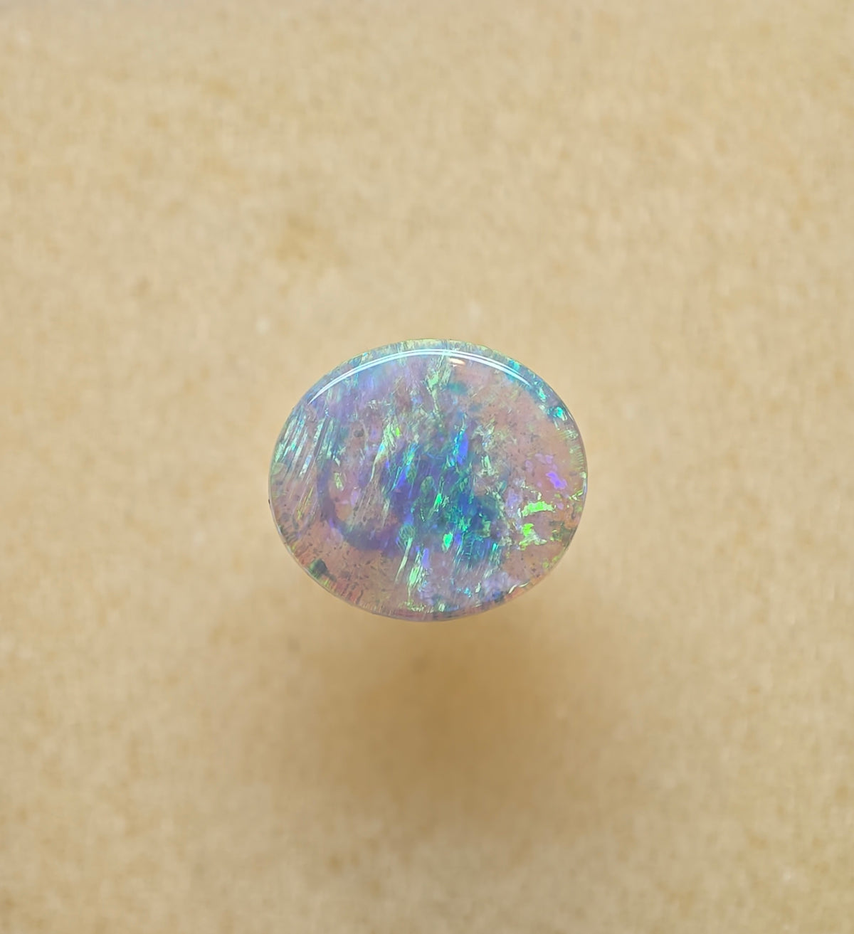 A1095 - Beautiful, clear and bright crystal opal