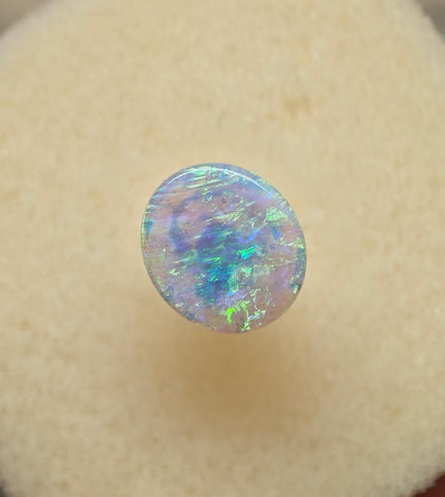 A1095 - Beautiful, clear and bright crystal opal
