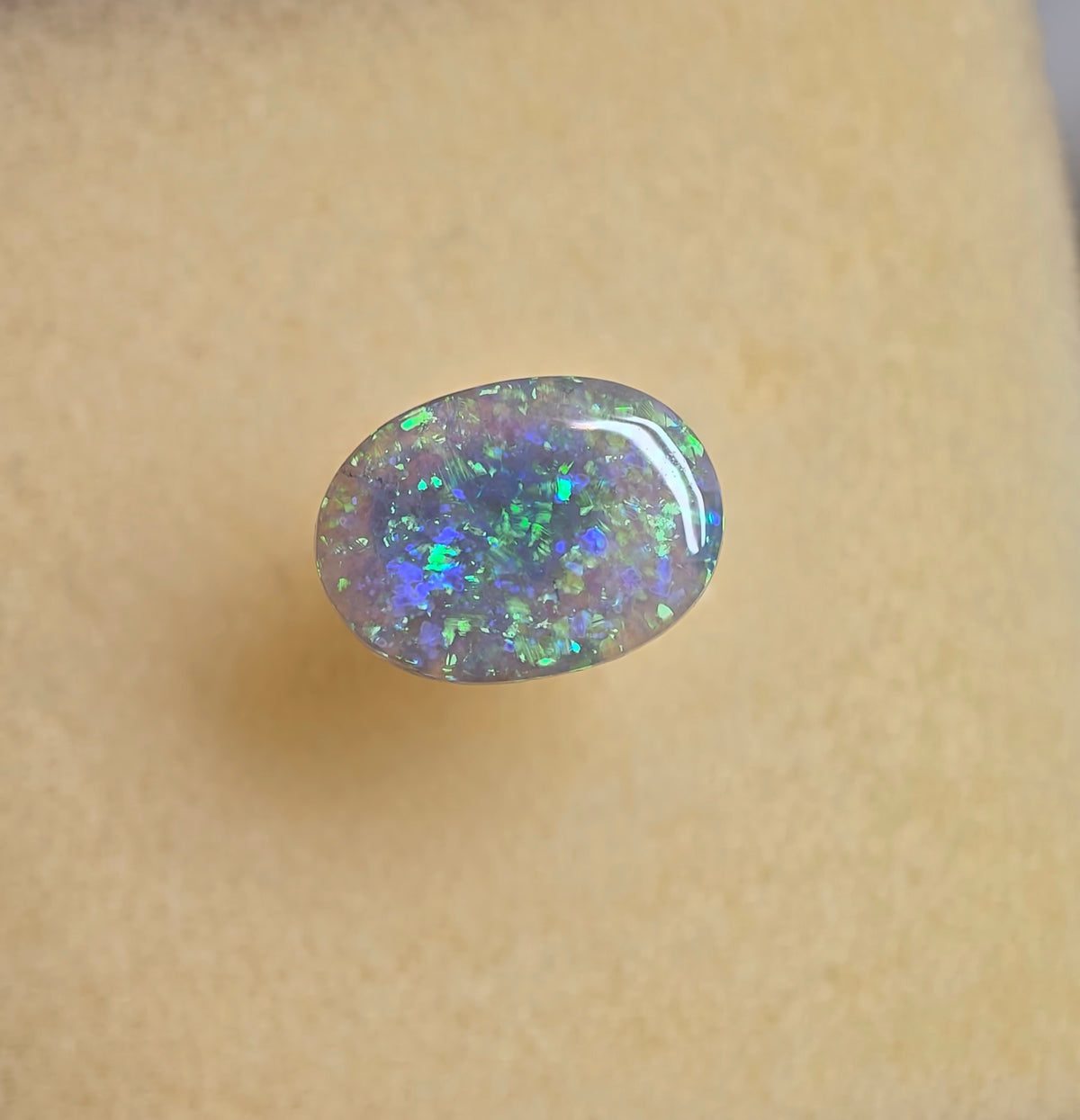 A1098 - Stunning pinfire flash