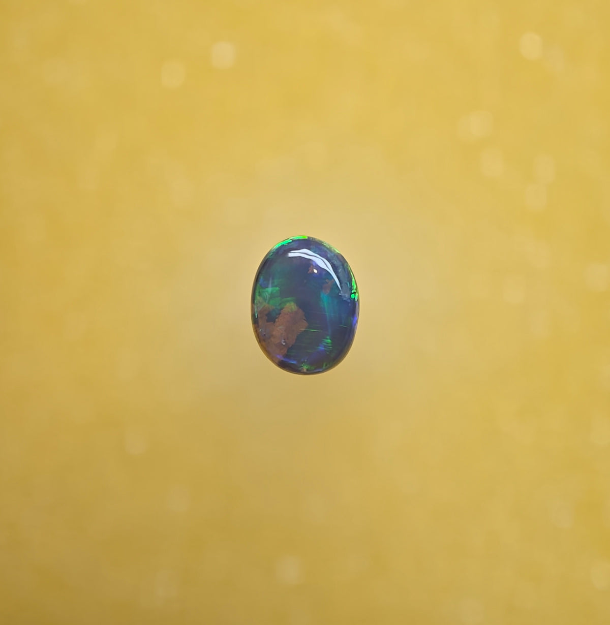 A1105 - Round cut bright crystal opal