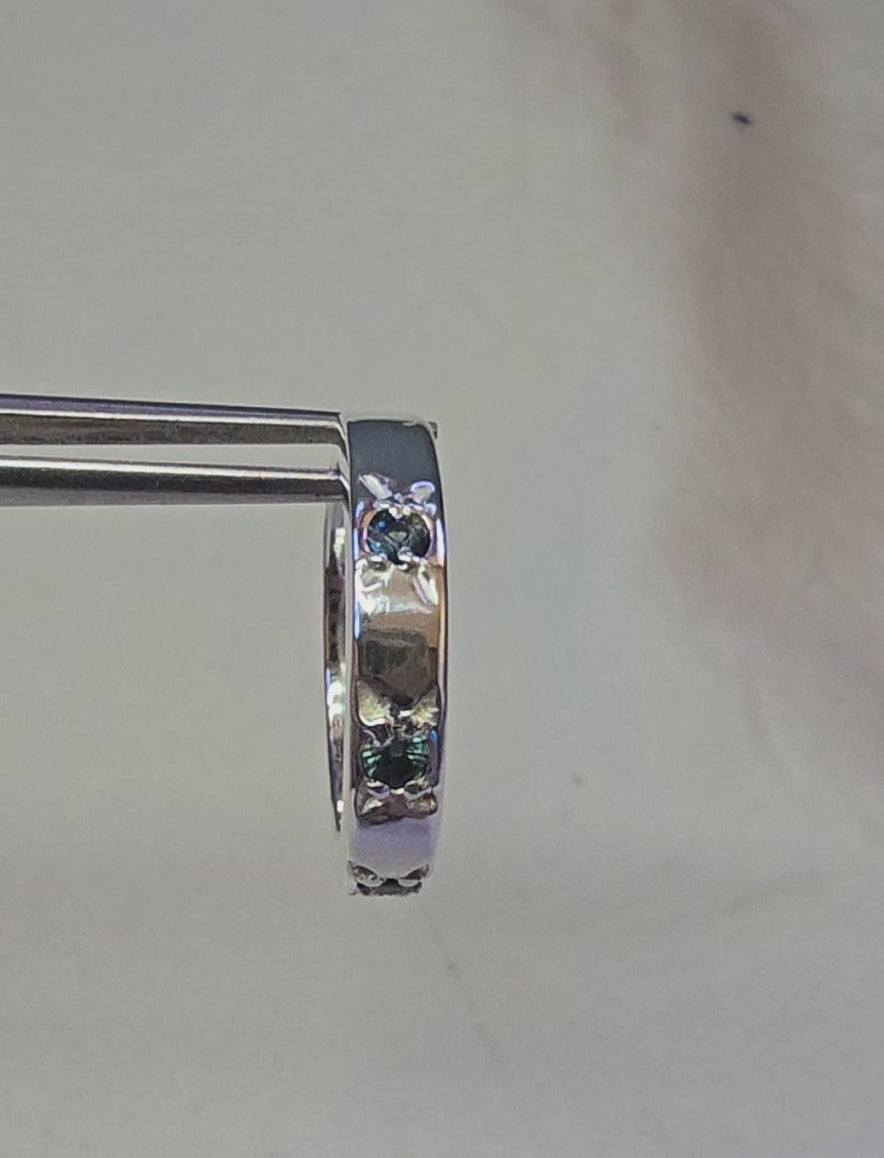J015 - Star set blue Australian sapphire