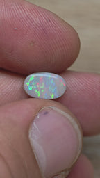 A1085 - Oval cut bright & bold