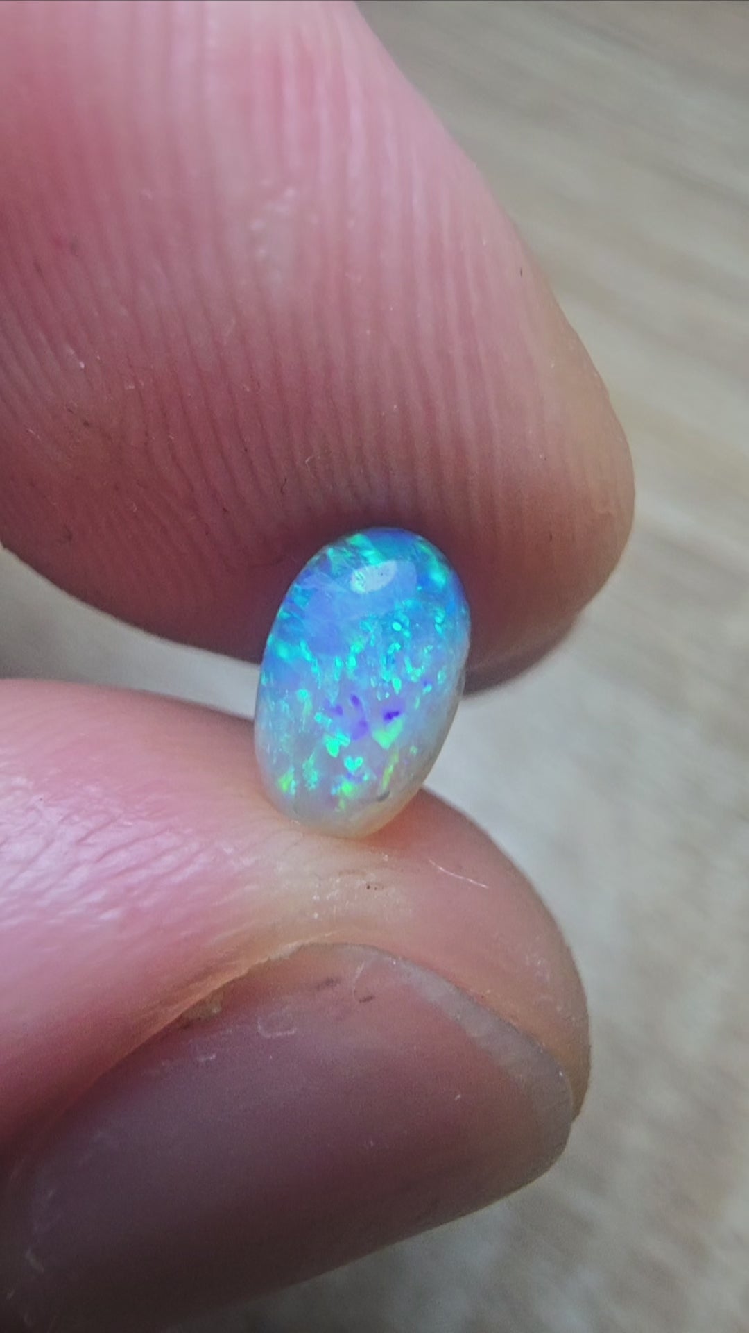 A648 - Oval cut crystal opal