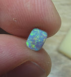A860 - Small bright cushion cut