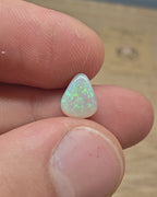 A960 - Sparkly green drop cut white opal