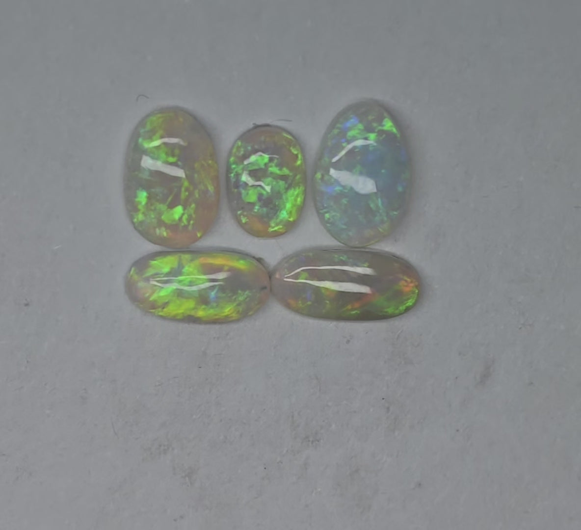 A971  - Jewellers parcel green flash