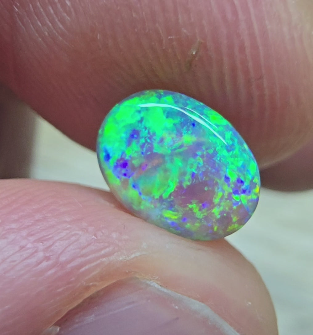 A773 - Stunning 3D colour crystal opal