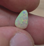 A979 - Gentle red green drop cut