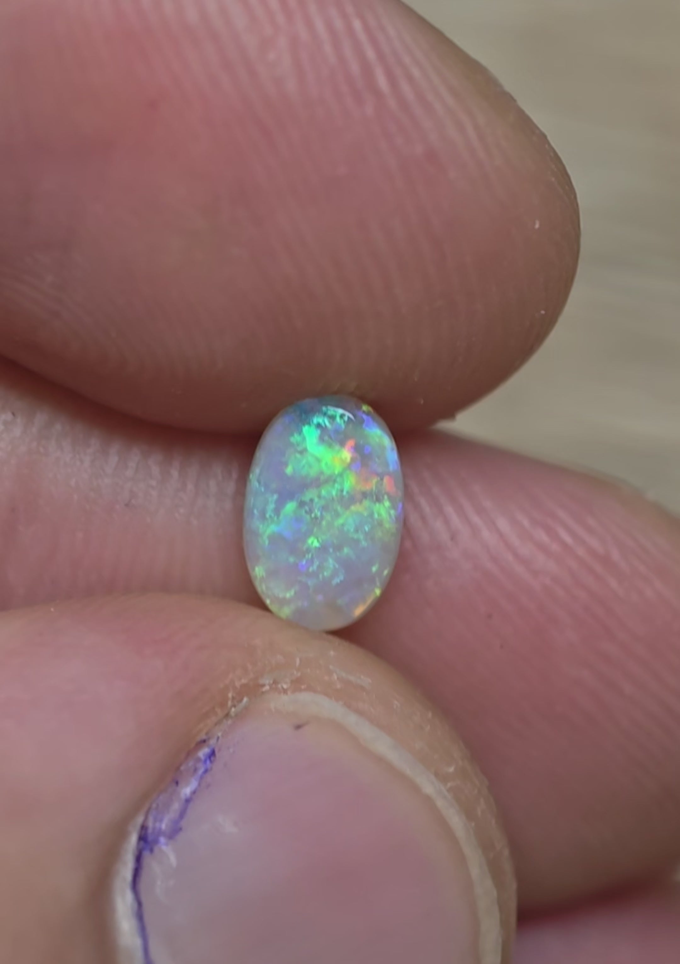 A1035 - Oval cut green flash ring stone