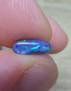 A812 - Long oval cut bright blue