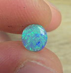A855 - Beautiful blue green round cut