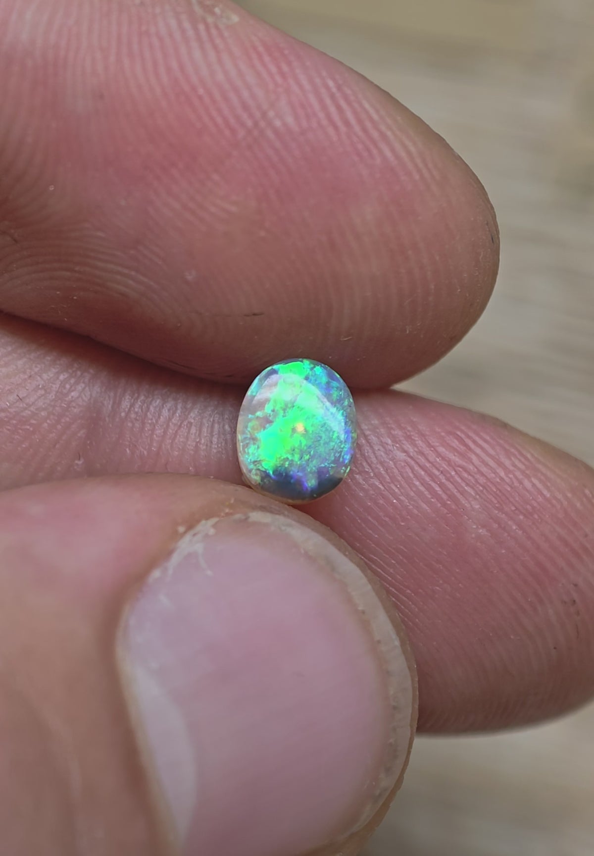 A1108 - Super bright green beauty