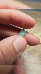 A946 - Bright and flashy oval cut dark opal