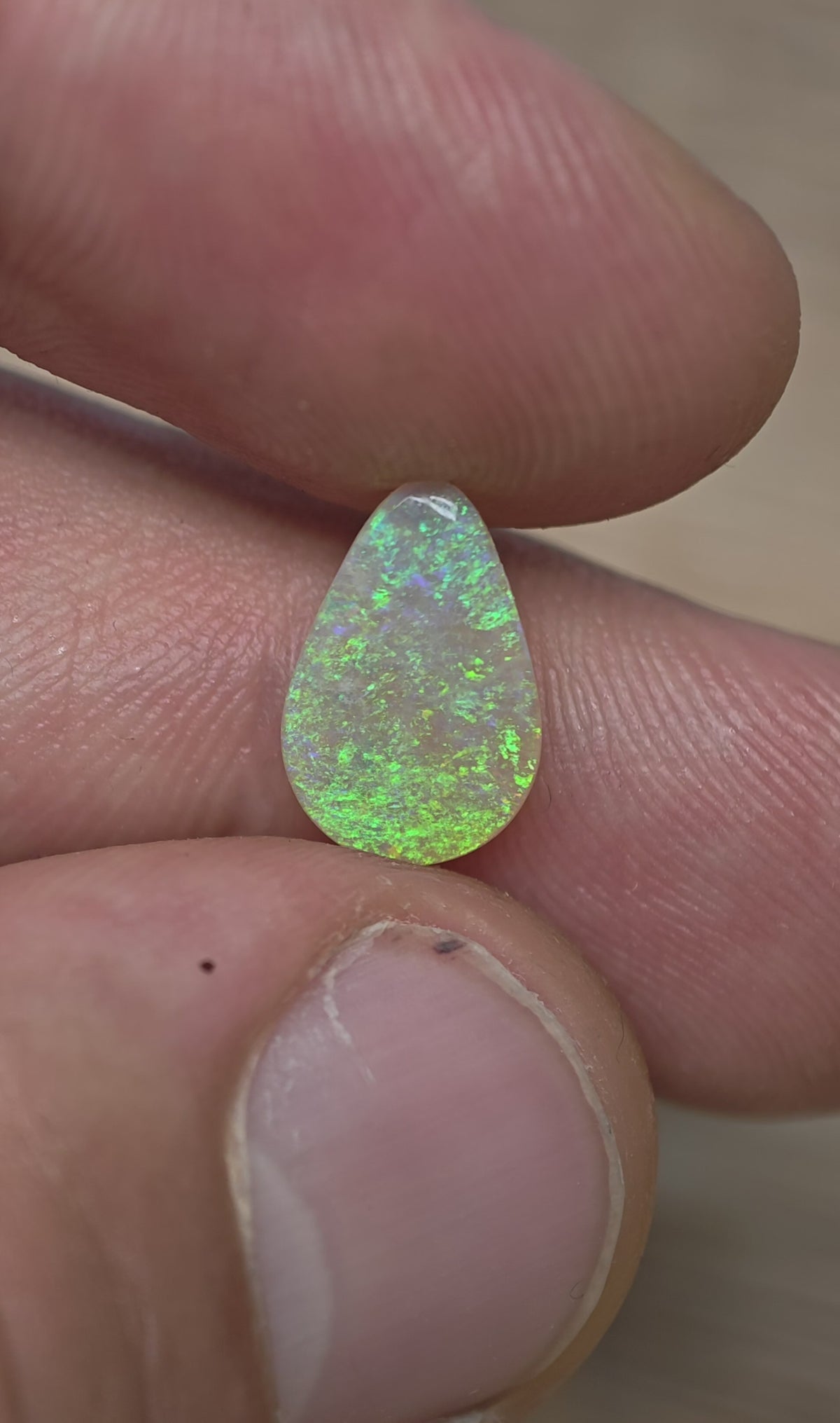 A1094 - Drop cut moss pattern