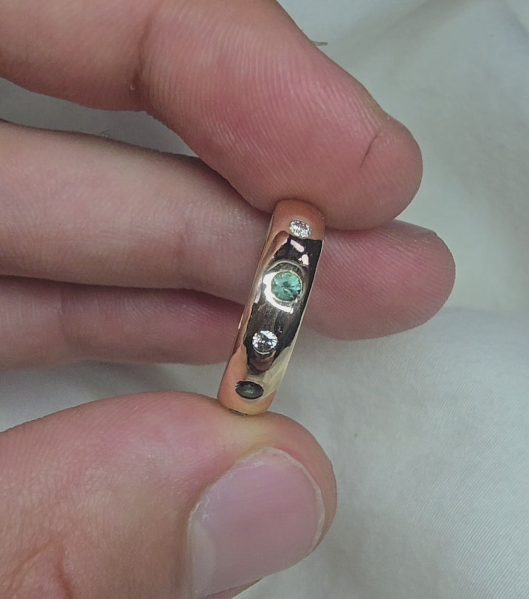 J010 - Gold Sapphire and diamond band.
