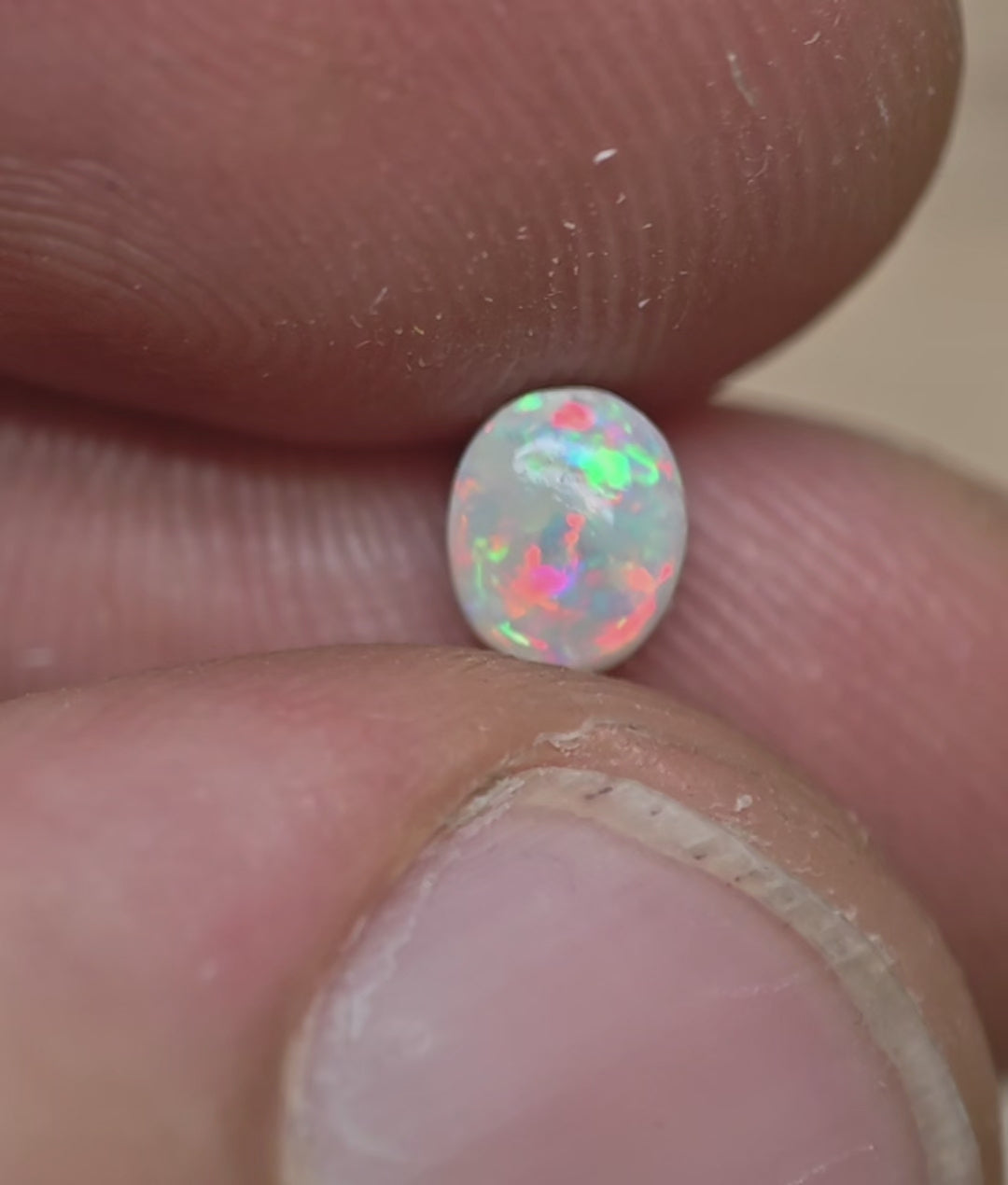 A1025 - Small crystal ring stone beauty