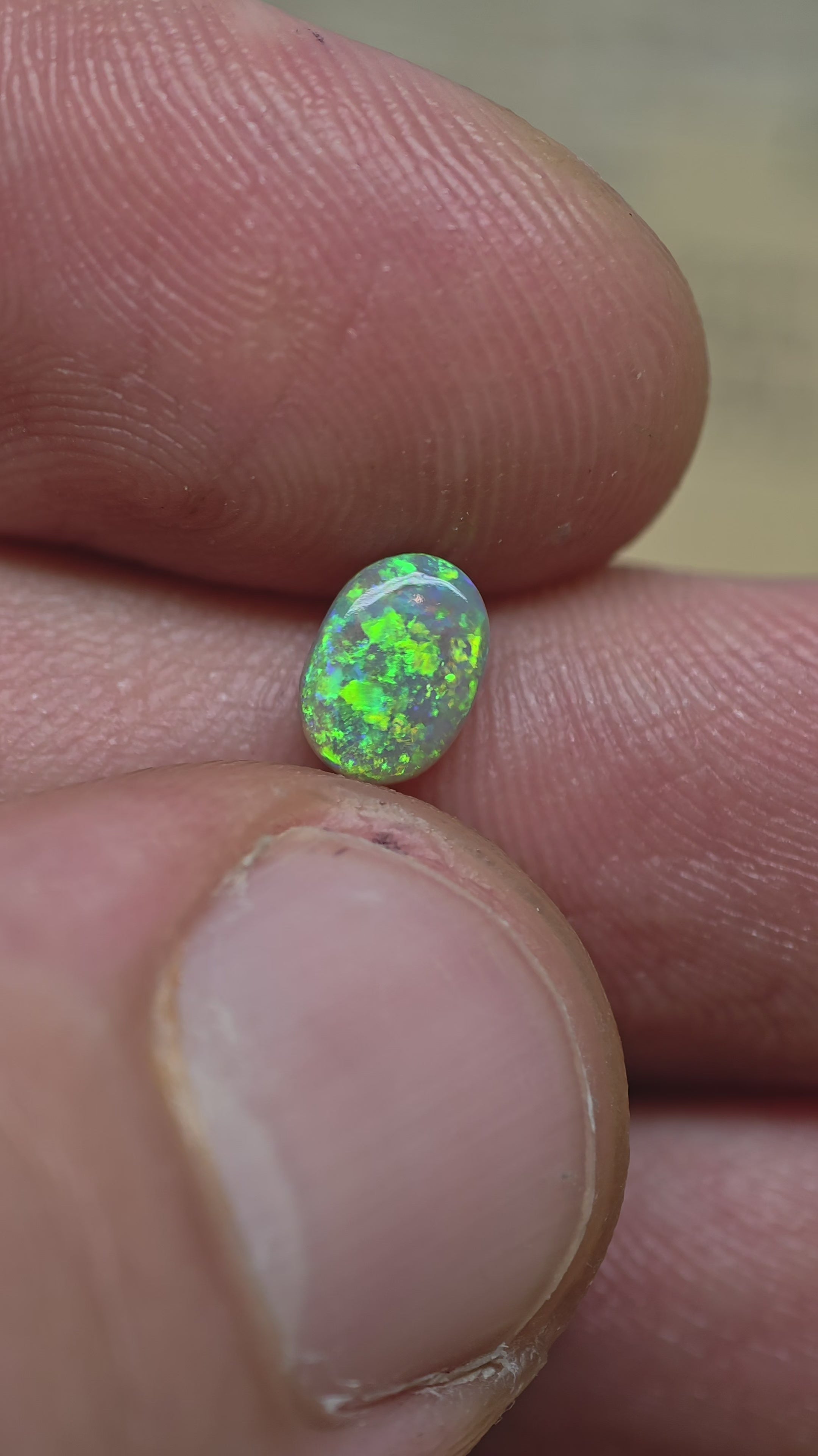 A1069 - Stunning dark crystal ring stone