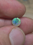 A1109 - Round cut crystal picture stone