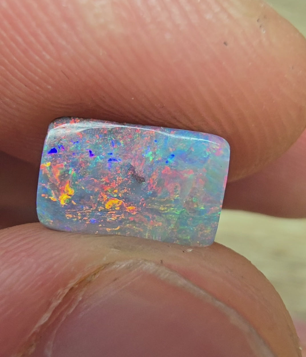 A917 - Stunning pink & blue cushion cut