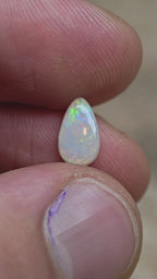 A1036 - Gentle flashy drop cut