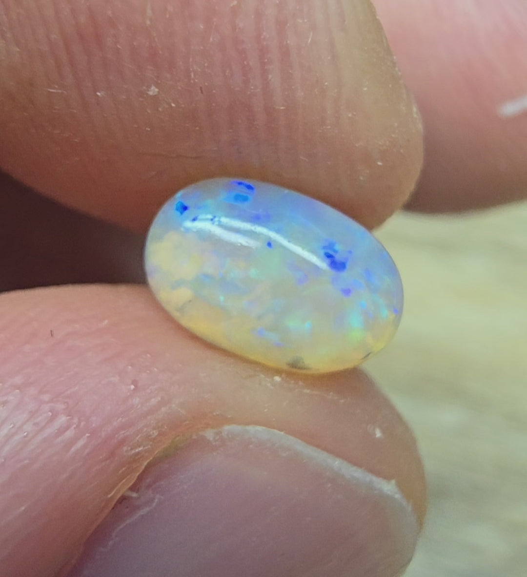 A774 - Soft crystal blue & purple flash