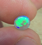 A899 - Beautiful and bright dark crystal opal