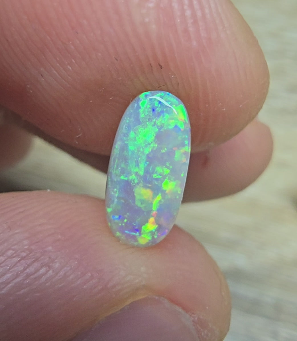 A892 - Dark glittery crystal opal