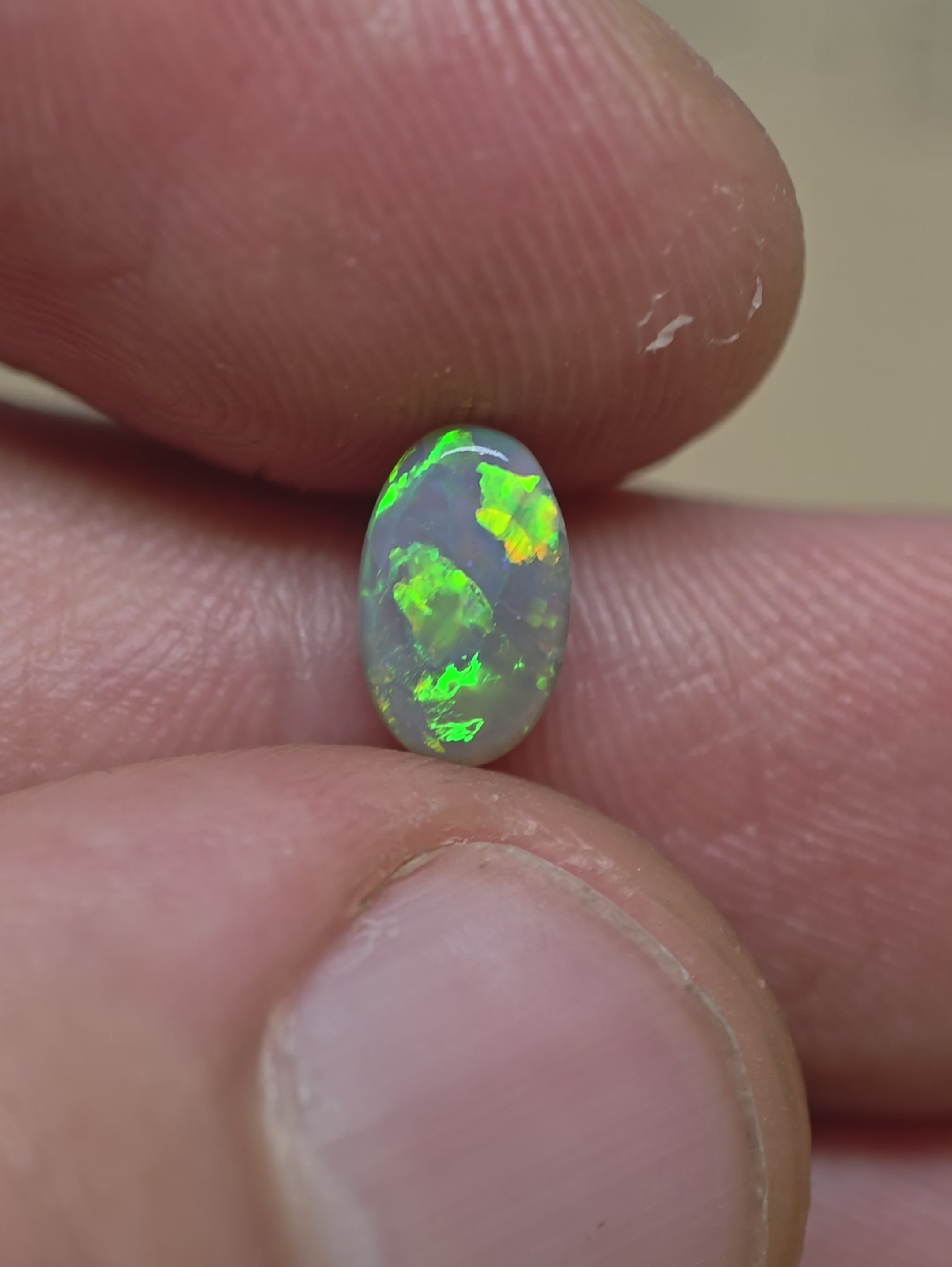 A1057 - Oval cut bright beauty.